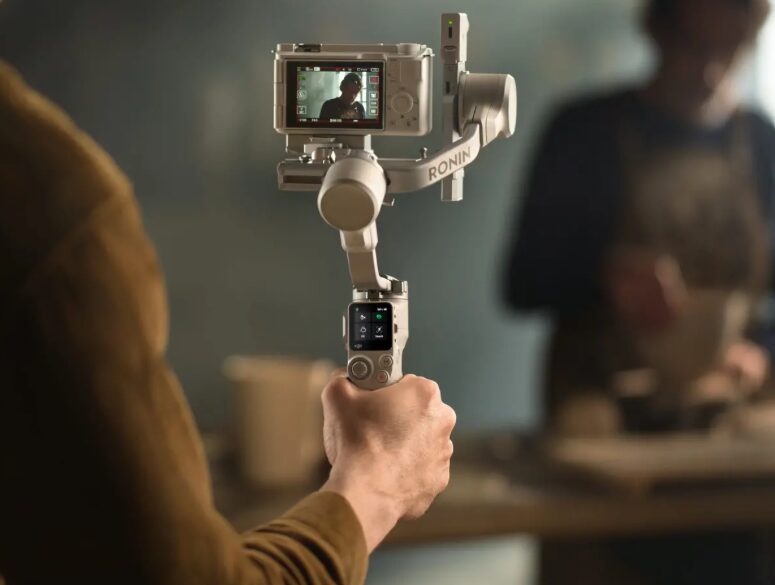 Mehr über den Artikel erfahren Perfekte Stabilität mit dem DJI RS 4 Mini Gimbal